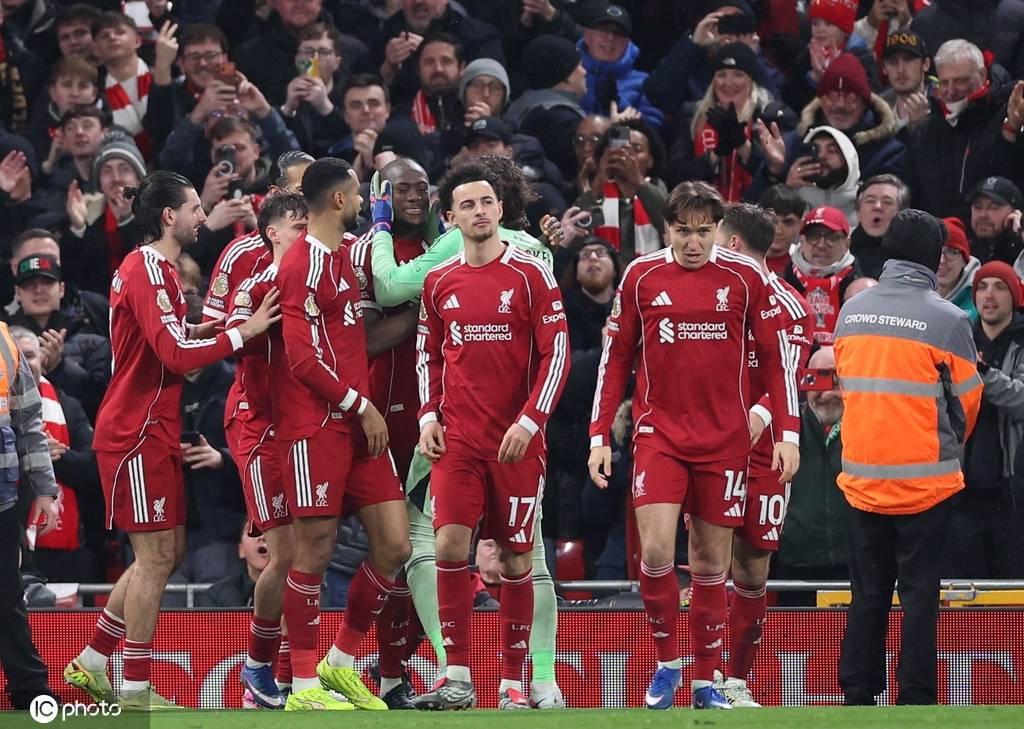 英超-埃基蒂克2球维尔茨破门 利物浦4-1纽卡近6轮首胜